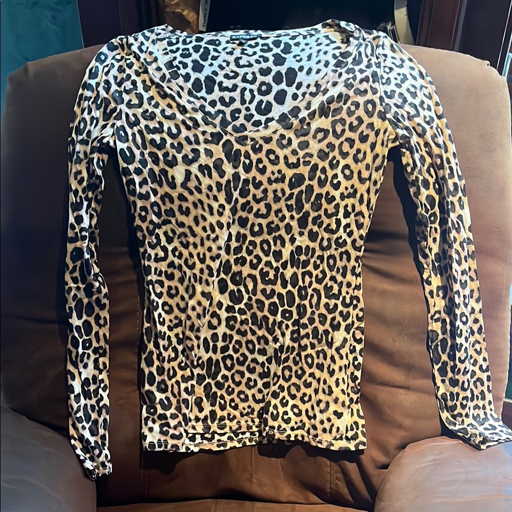Cream and White Fitted Long Sleeve Blouse